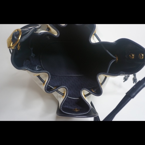 ‼️Final Price Drop‼️ Vintage YSL Bucket Bag - Picture 3 of 8